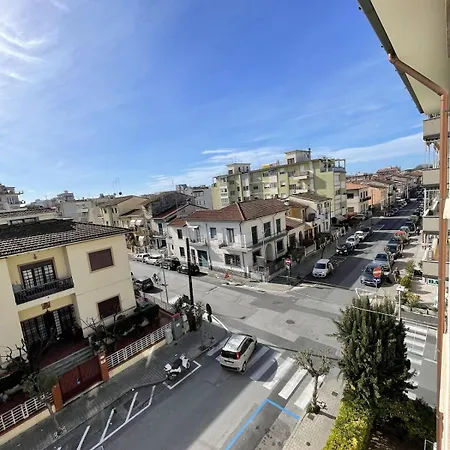 8min A Piedi Dal Mare Comfort E Comodita Apartman Viareggio